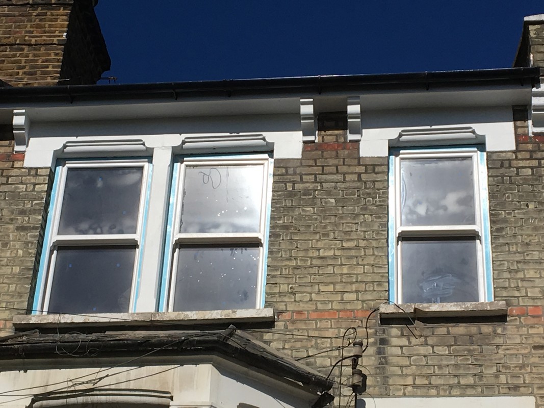 New uPVC sash windows fitted on Victorian terrace in Dunstable